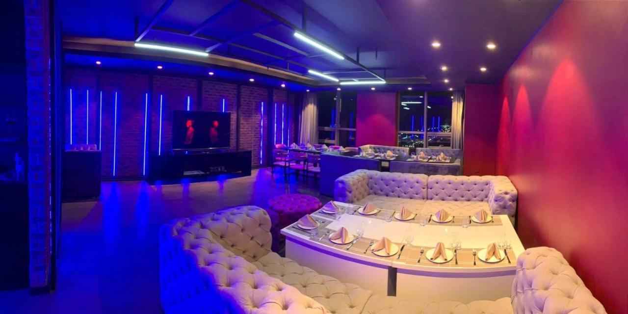 Millennium Plaza Hotel & Mall Уланбатар Екстериор снимка